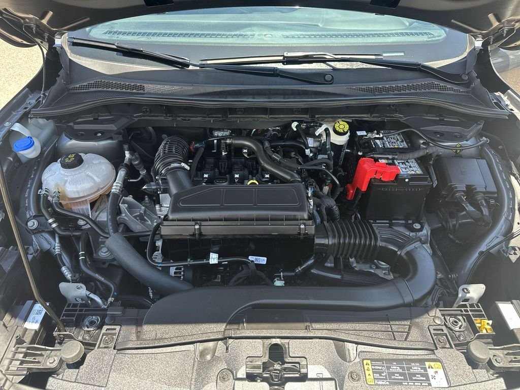Used 2025 Gray Ford ST-Line image 32