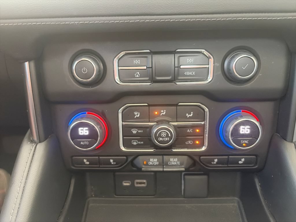 2021 Chevrolet Tahoe Z71 - Photo 13