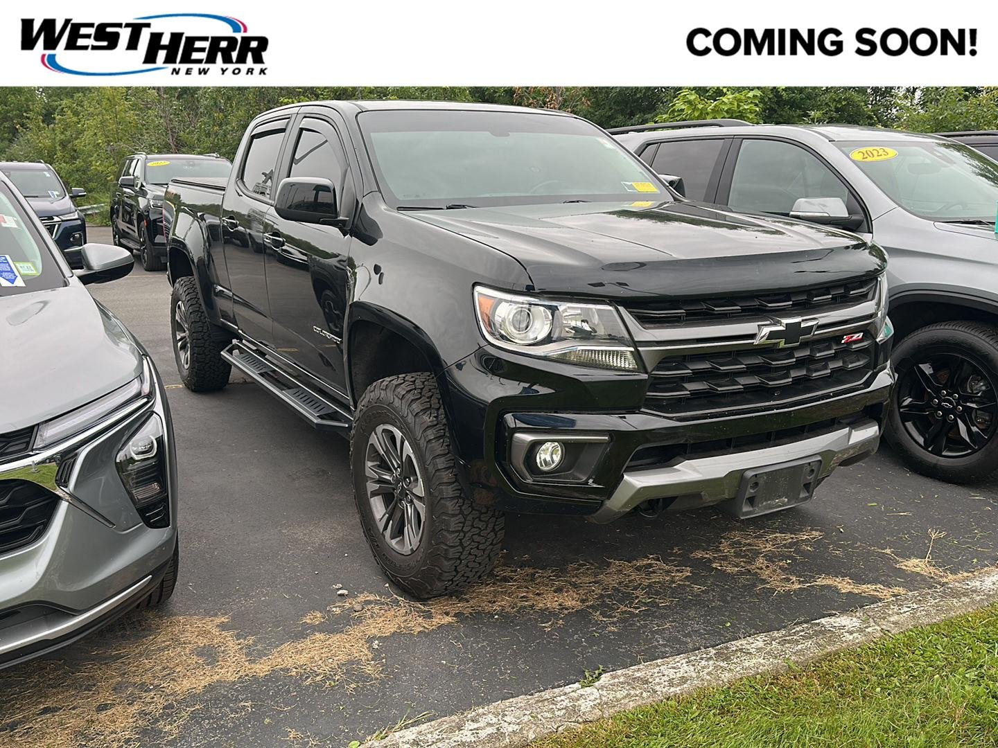 Used 2022 Black Chevrolet 4WD Z71 image 1