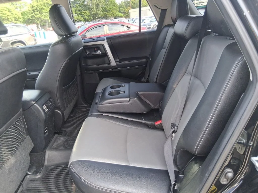 Used 2018 Black Toyota SR5 Premium image 16