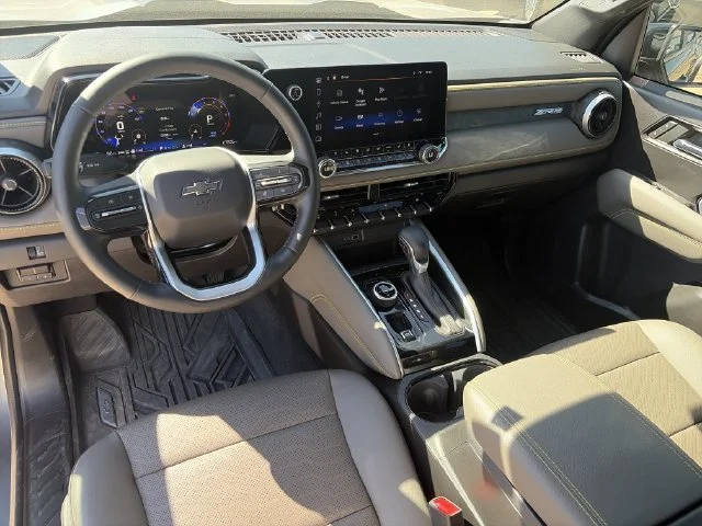 Used 2023 Gray Chevrolet ZR2 image 14