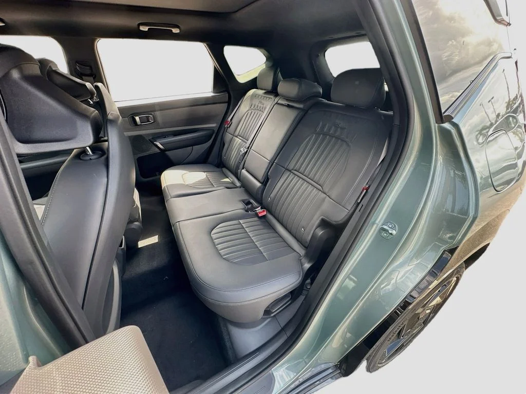 New 2027 Iceberg Green Kia X-Line SX image 26