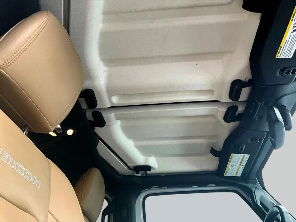 Used 2019 White Jeep Unlimited Rubicon image 28
