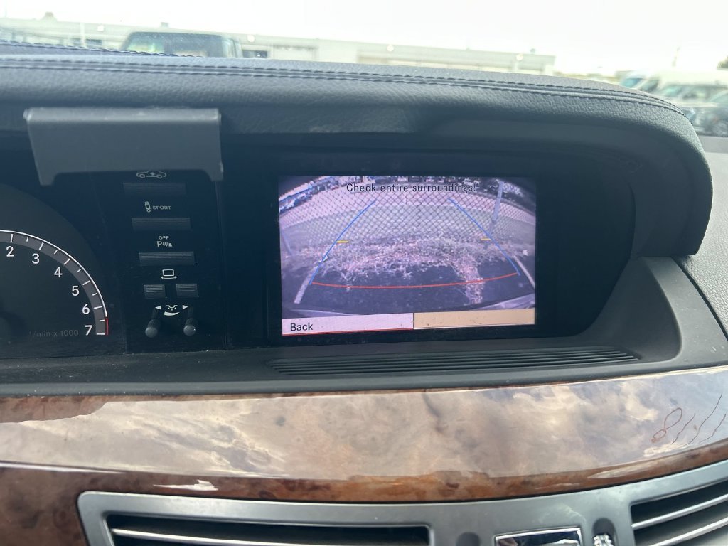 Used 2011 Brown Mercedes-Benz S 550 image 22