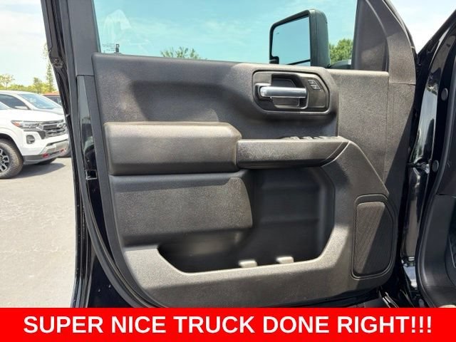 Used 2024 Black Chevrolet Custom image 13