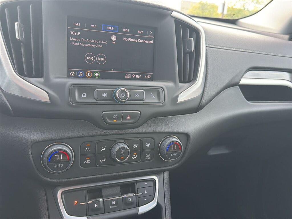 Used 2024 Rd Gmc  image 12