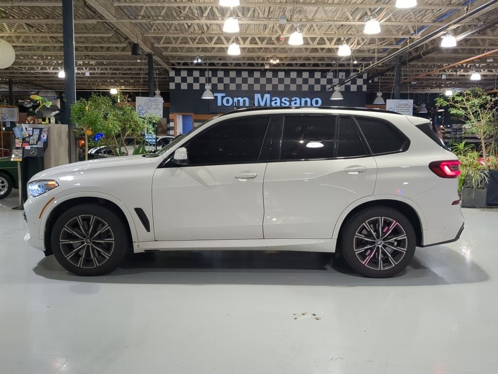 Certified Used 2023 White BMW M50i image 11
