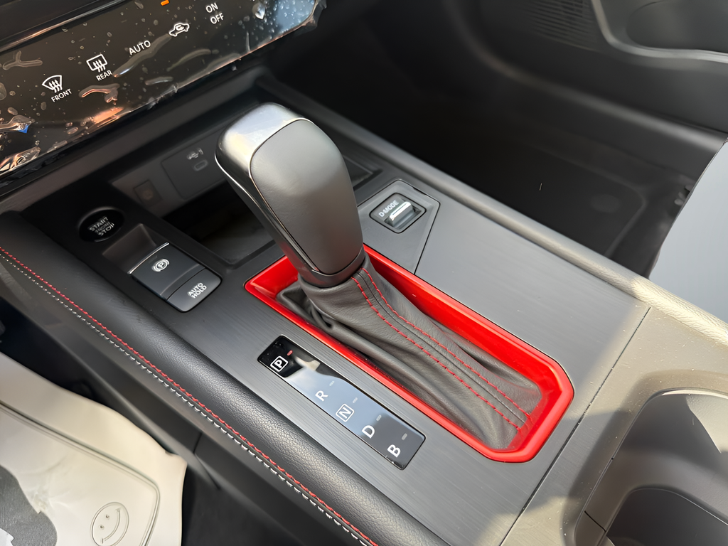 2026 Nissan KICKS SR - Photo 35