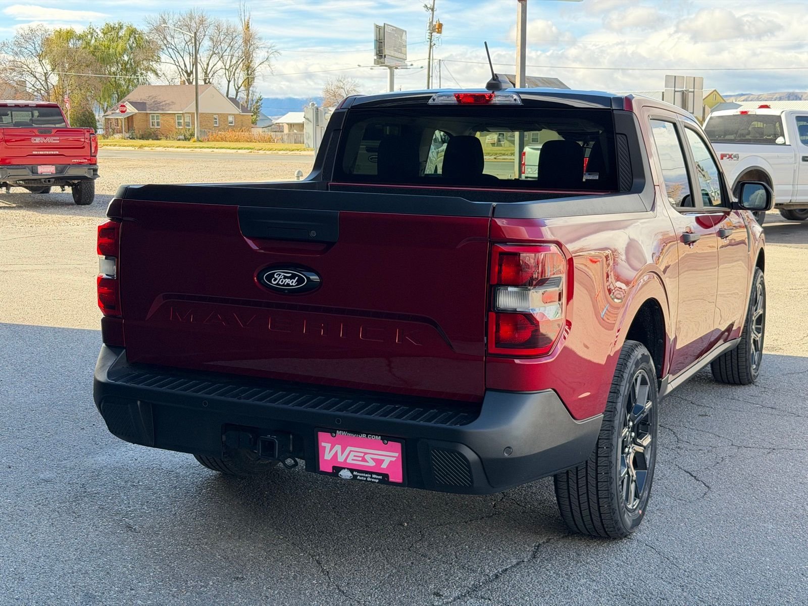 2025 Ford Maverick XLT - Photo 8