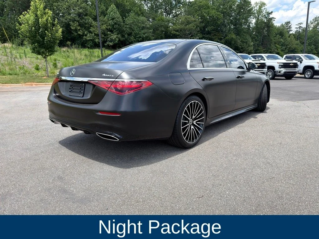 Used 2022 Beige Mercedes-Benz S 580 image 3