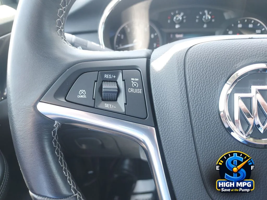 Used 2022 White Buick Preferred image 18