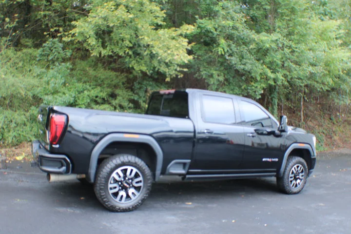 Certified Used 2021 ONYX BLACK GMC AT4 image 2