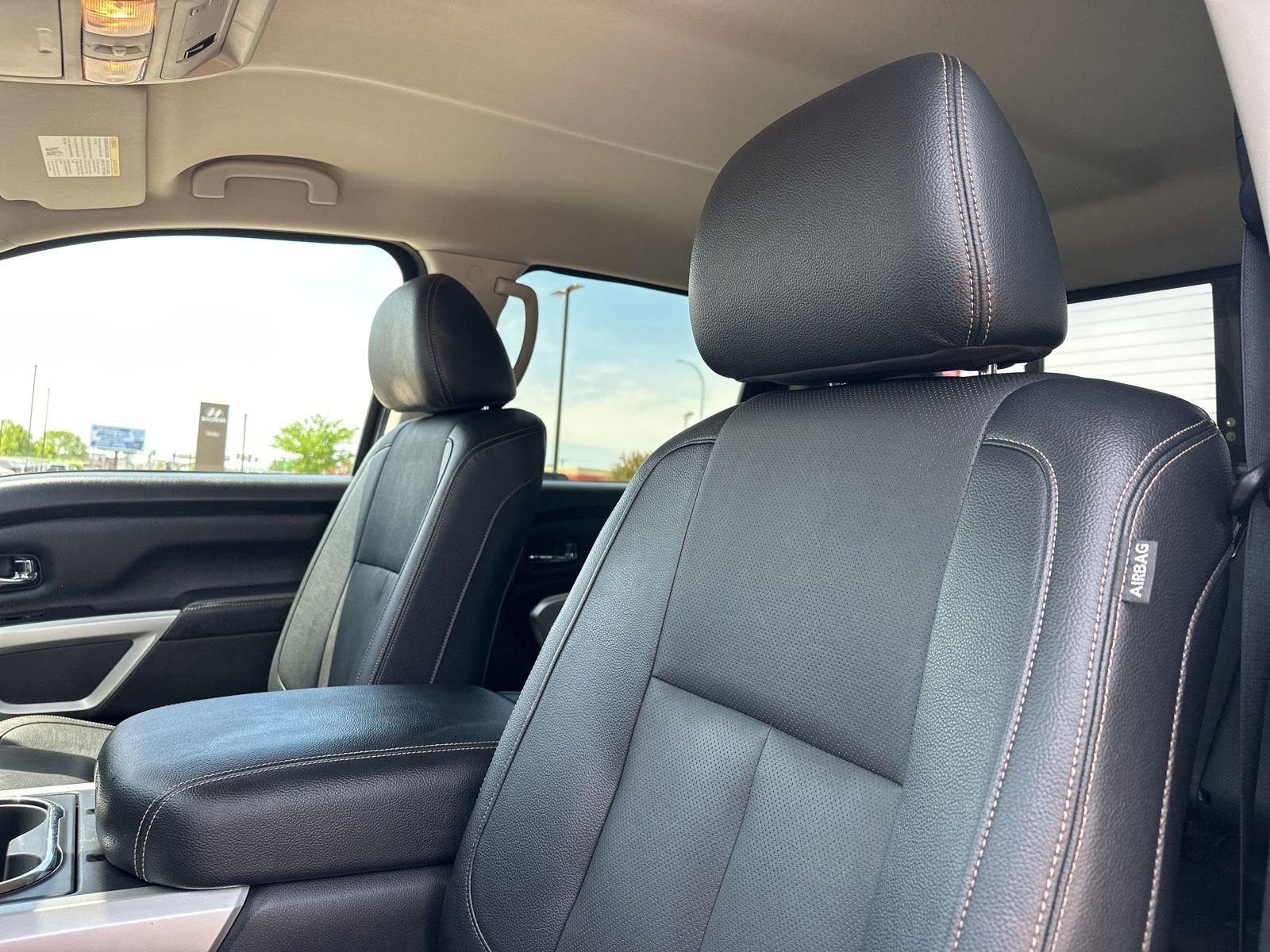 Used 2019 Gray Nissan SL image 11