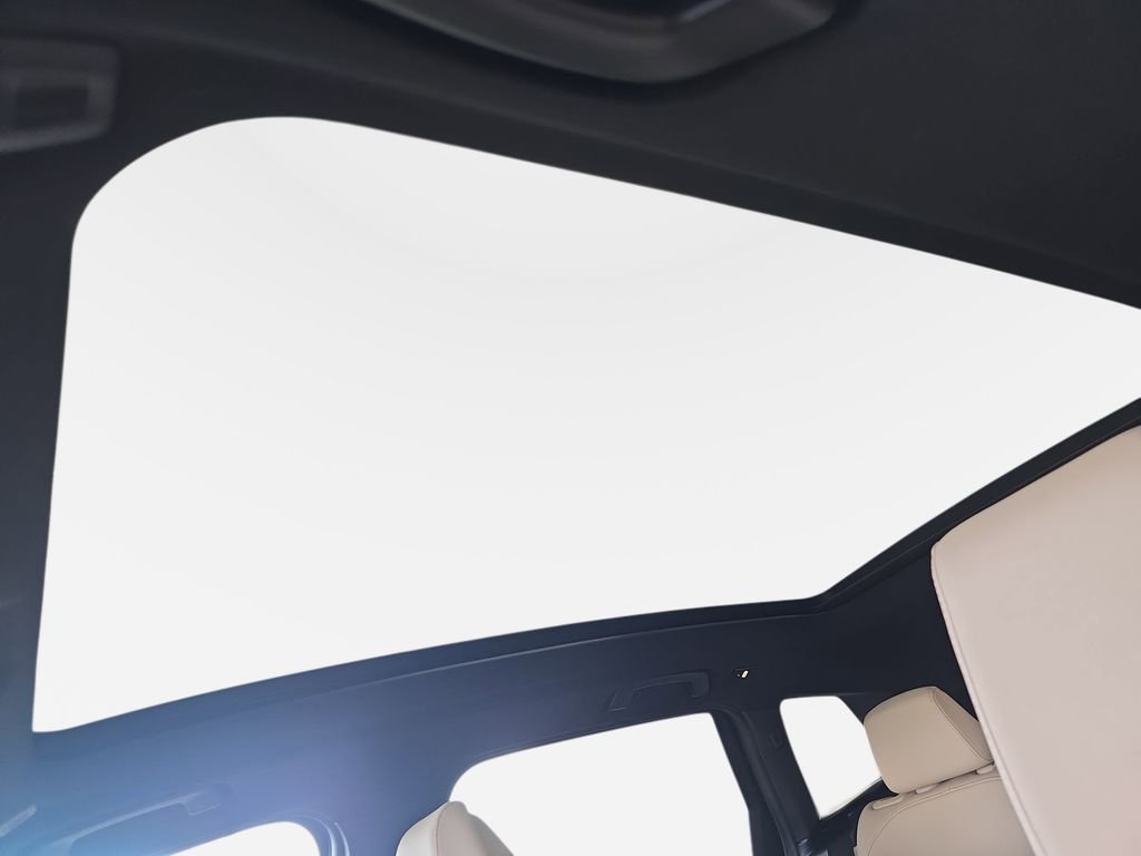 New 2026 Alpine White BMW 30 xDrive image 19