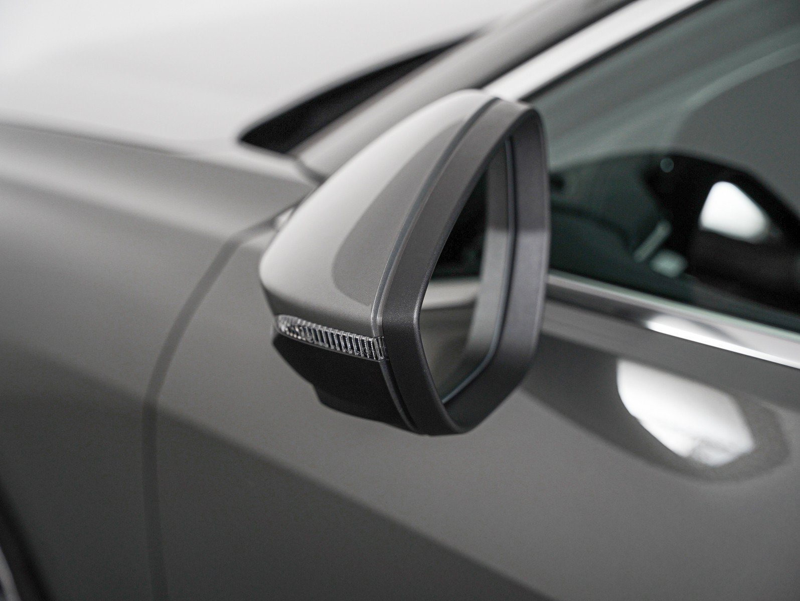 Used 2025 Chronos Gray Audi Premium image 21