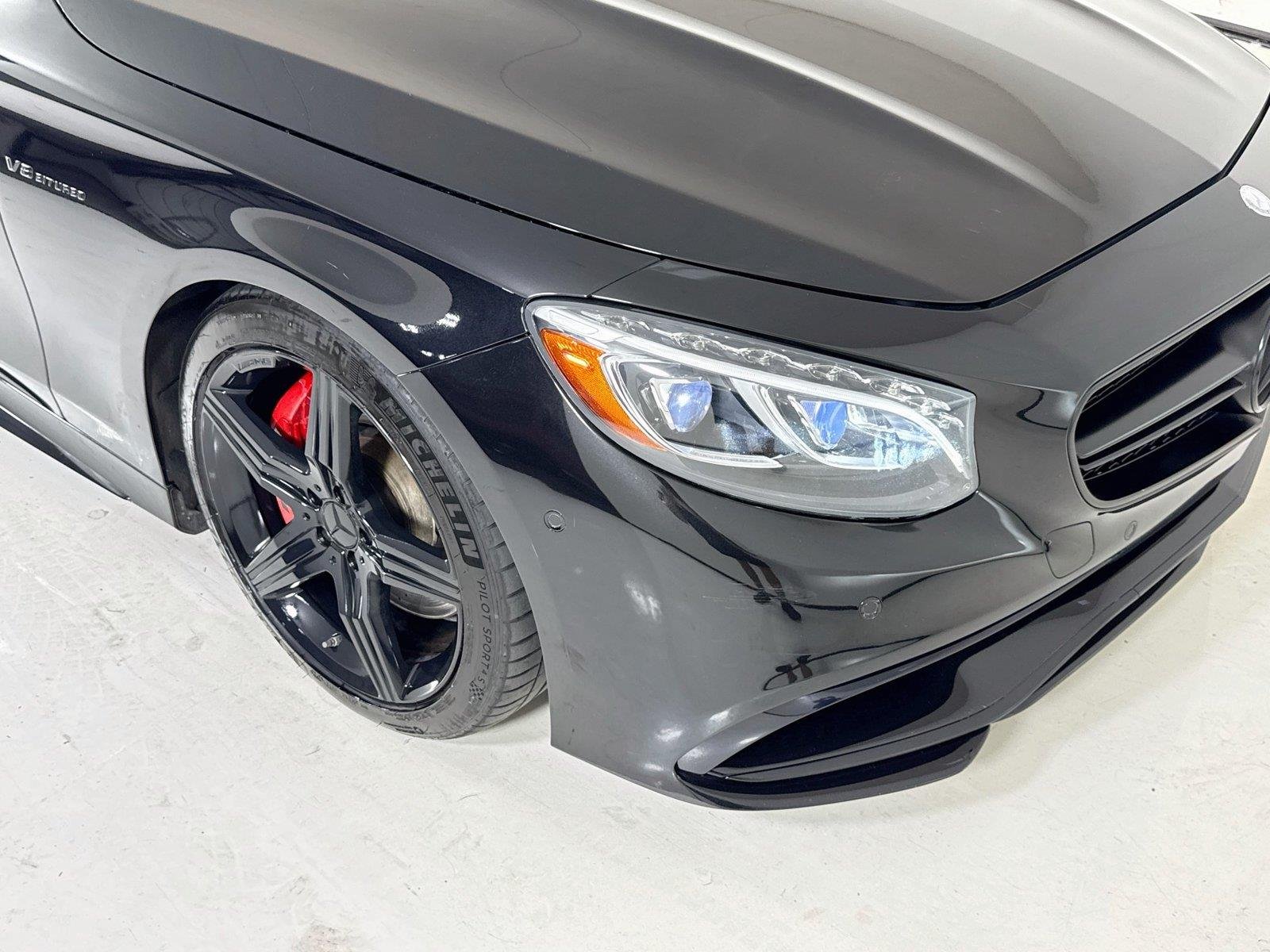 Used 2017 Obsidian Black Metallic Mercedes-Benz AMG® S 63 Conv | $187k MSRP | Designo Leather | Warmth & Comfort image 33