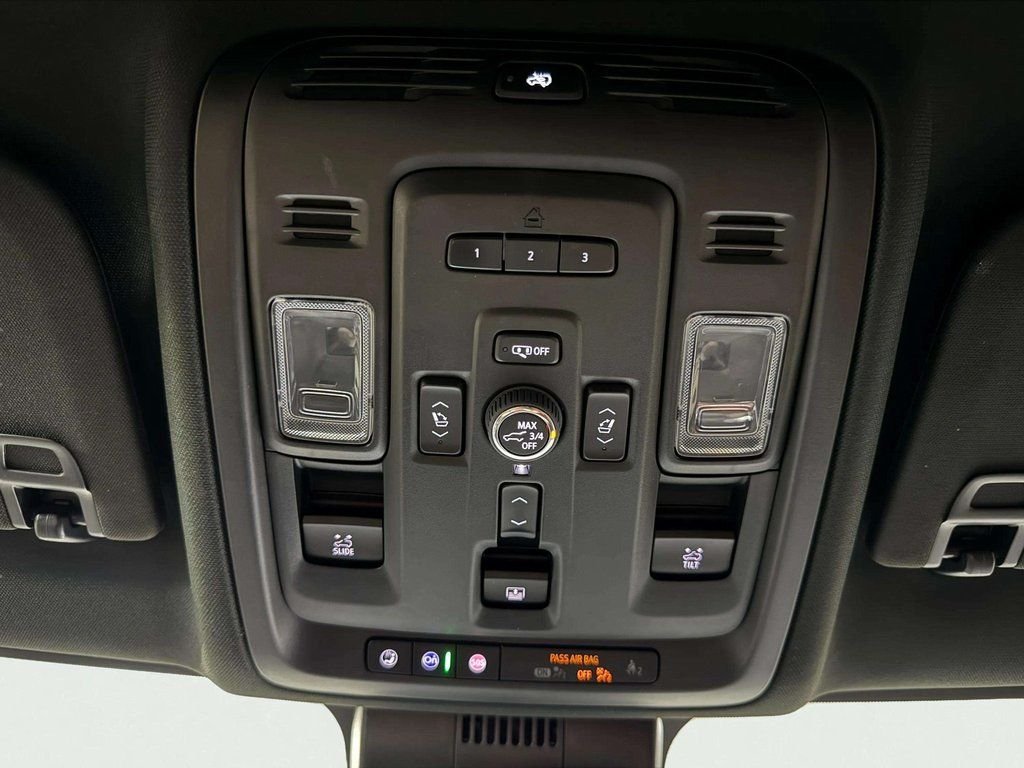 2023 GMC Yukon XL Denali Ultimate - Photo 23