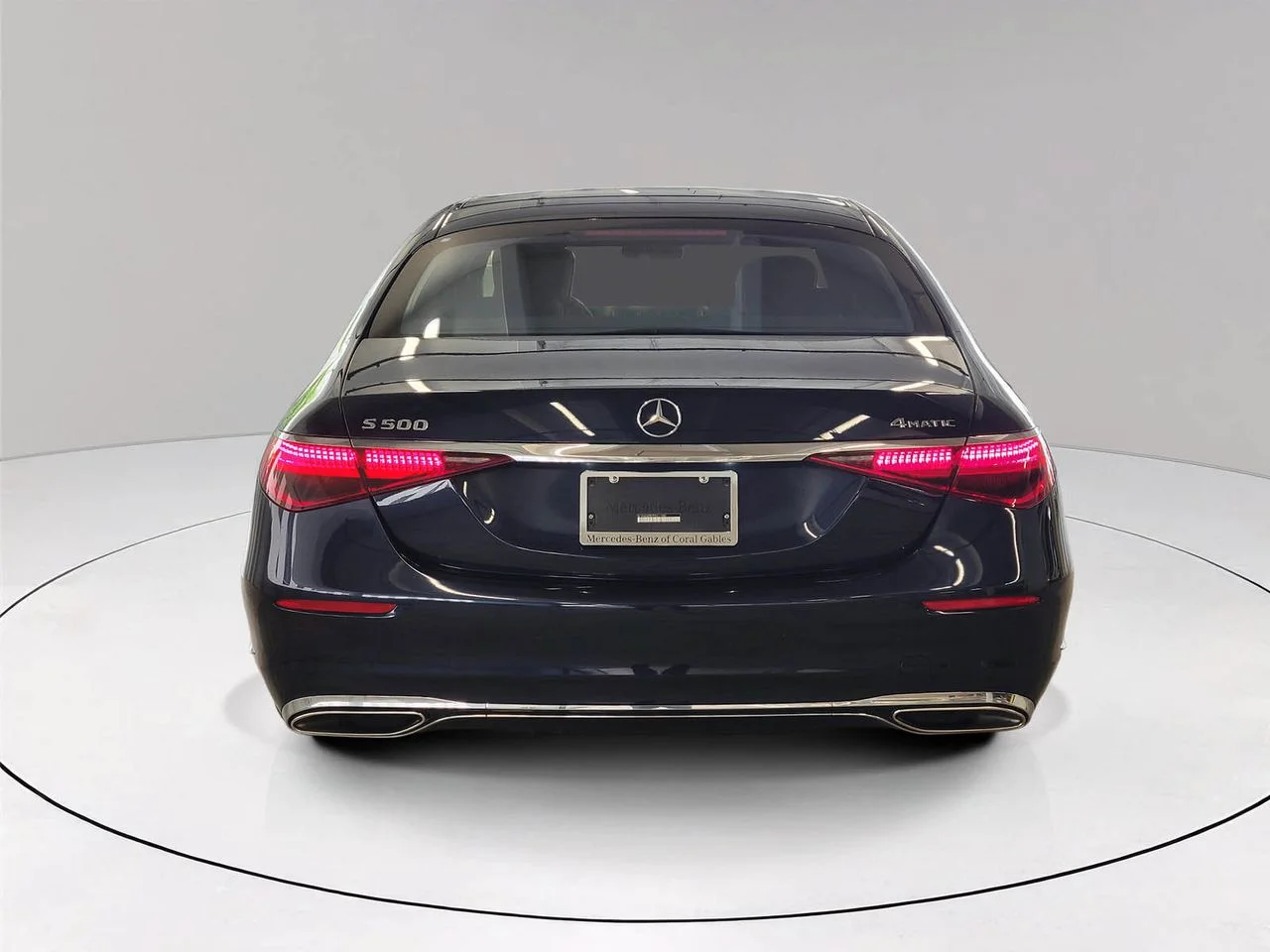 Used 2023  Mercedes-Benz S 500 image 5