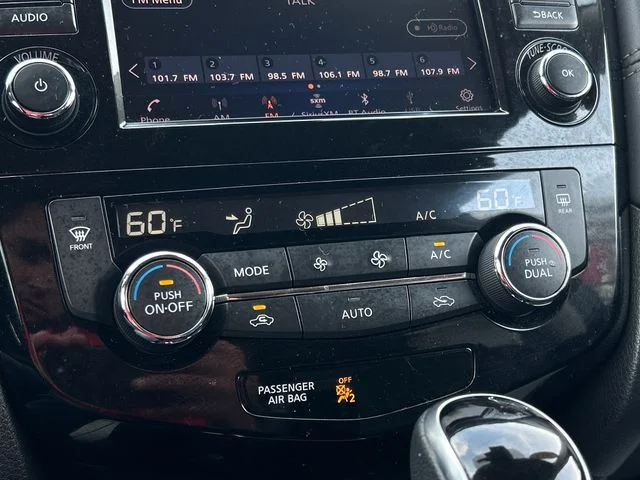 Used 2018 Magnetic Black Nissan SL image 40