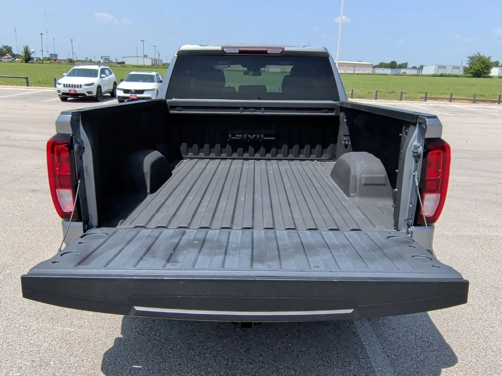 Used 2023 Sterling GMC Elevation image 39