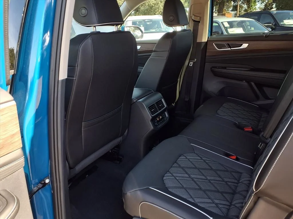 2026 Volkswagen Atlas SEL Premium R-Line - Photo 19