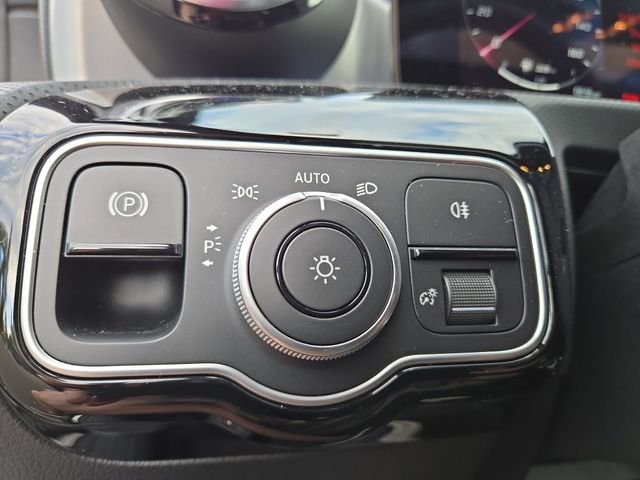 Used 2025 Black Mercedes-Benz CLA 250 image 21