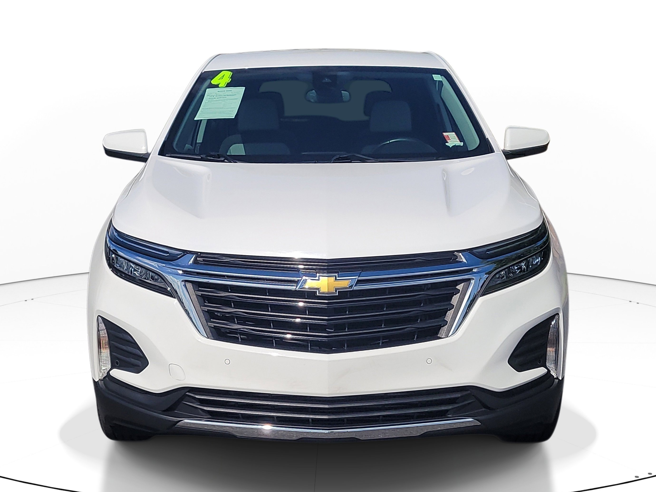 Used 2024 Summit White Chevrolet LT image 2