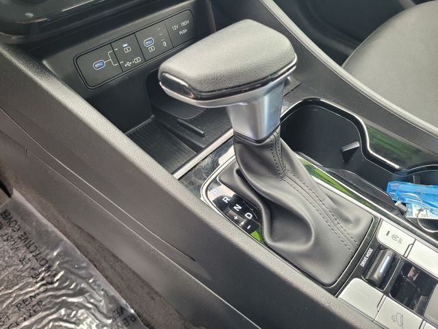 Used 2025 Silver Hyundai SEL image 20