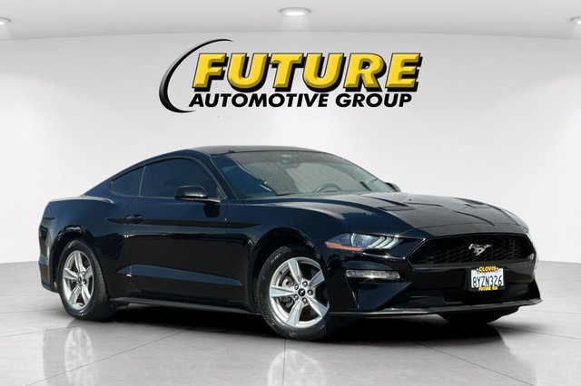 2021 Ford Mustang EcoBoost