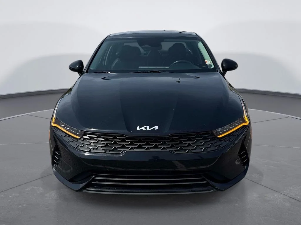 Used 2023 Black Kia EX image 2