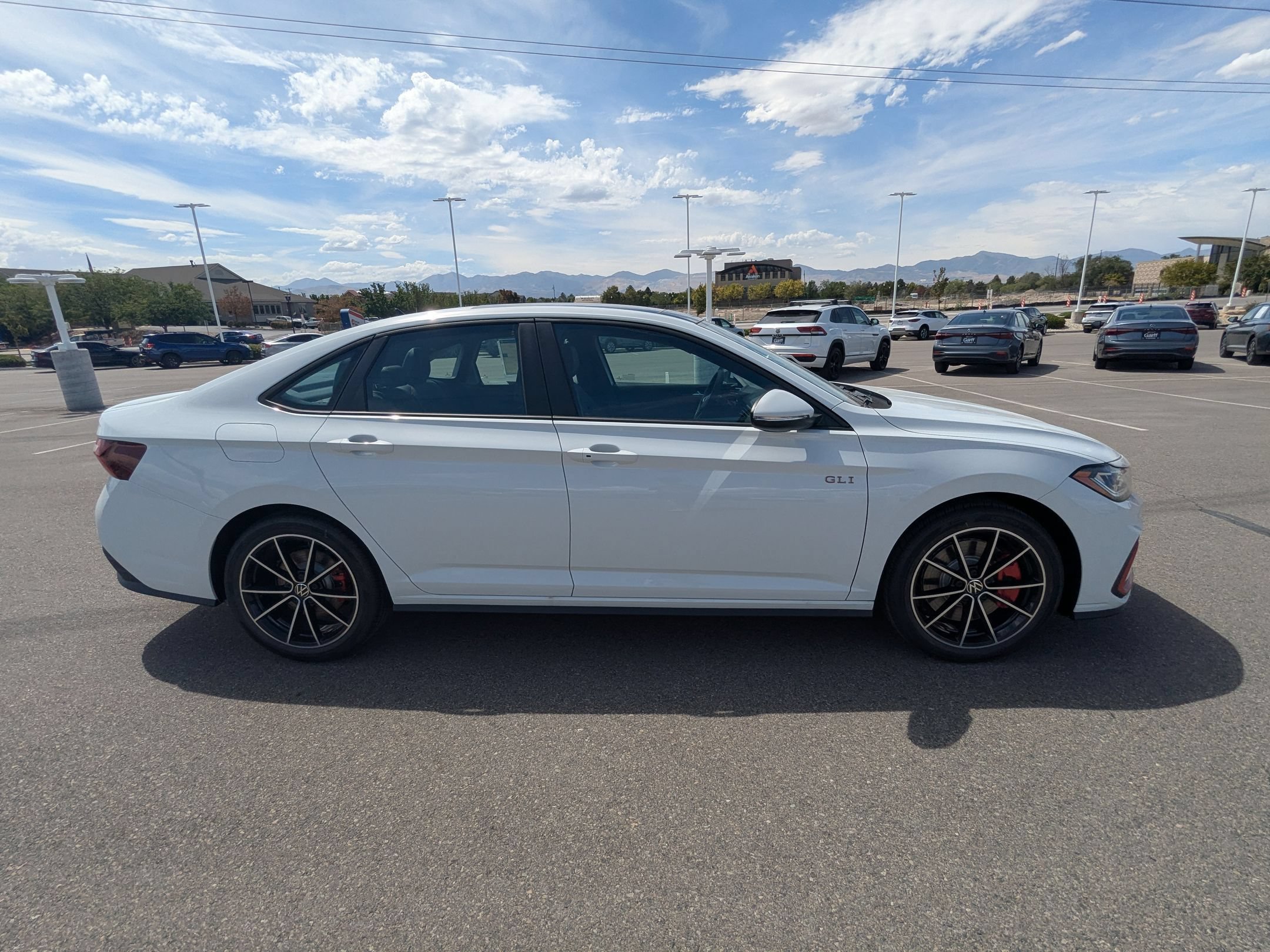 New 2026 Pure White Volkswagen Autobahn image 2