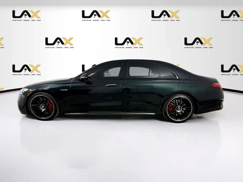 Used 2025  Mercedes-Benz S 63 E AMG® image 4