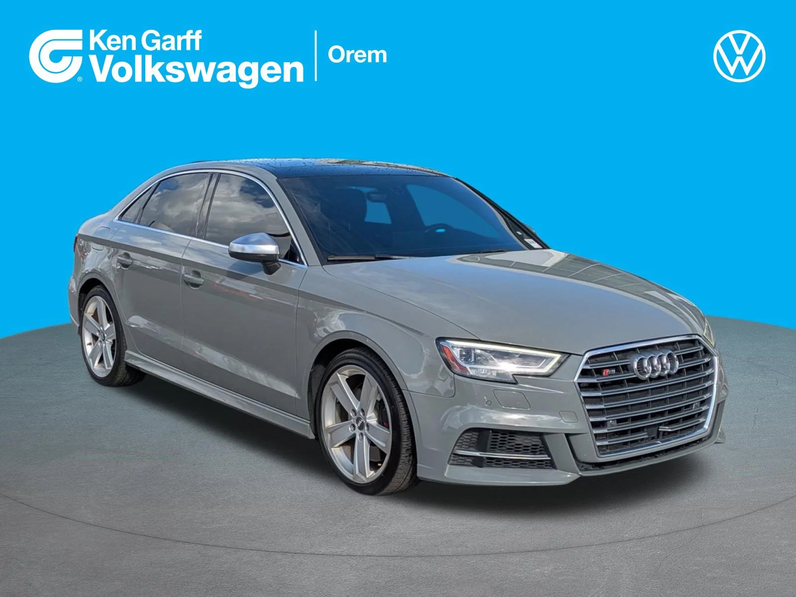 2020 Audi S3 2.0T quattro S tronic Premium's photo