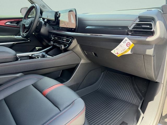2026 Chevrolet Traverse RS - Photo 17