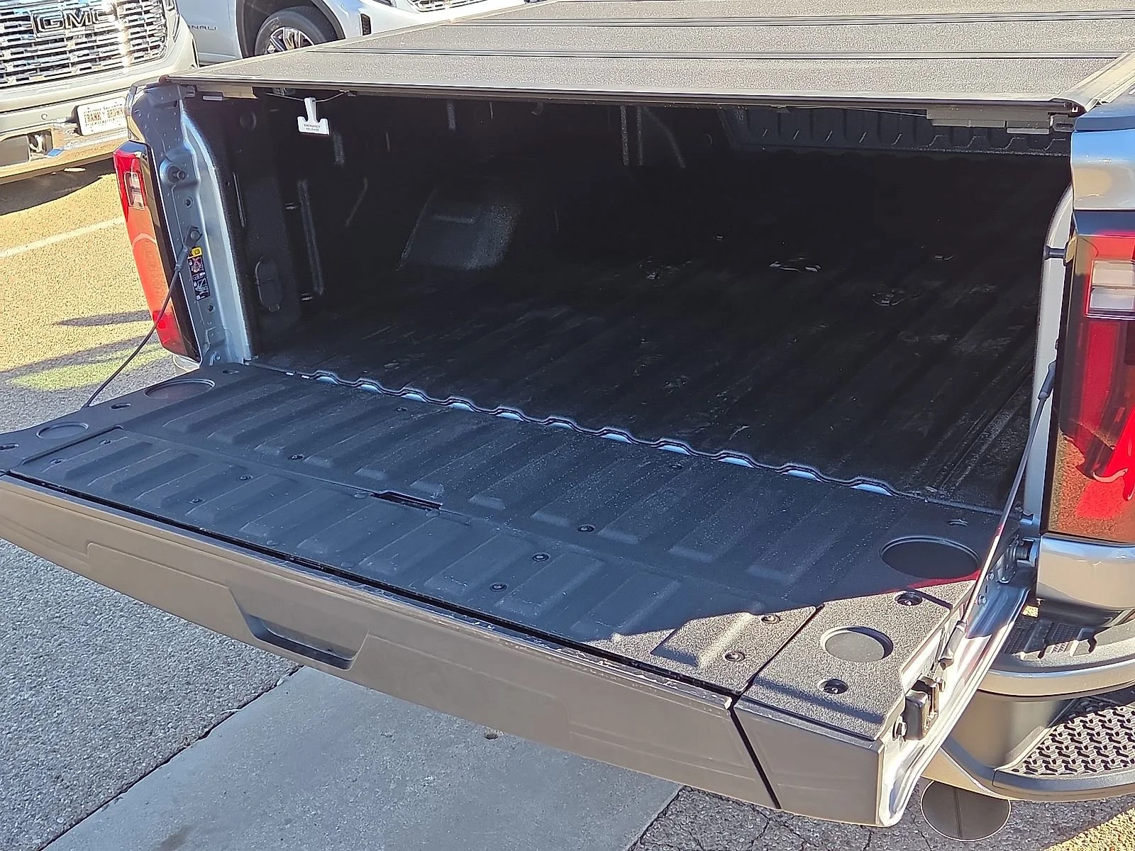 2026 GMC Sierra 2500HD Denali Ultimate - Photo 6