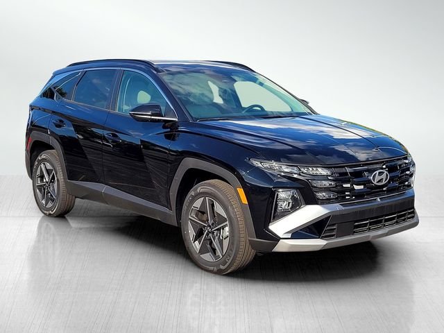 Certified Used 2025 Gray Hyundai SEL Convenience image 3