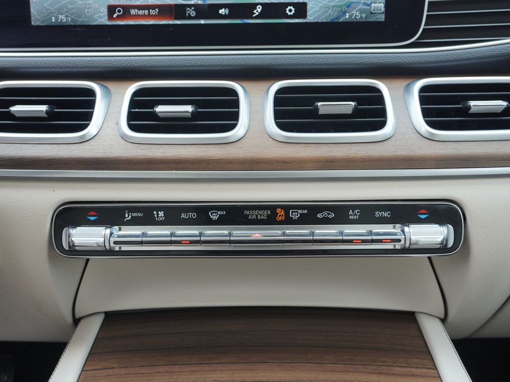 Used 2023 Gray Mercedes-Benz GLE 350 image 53