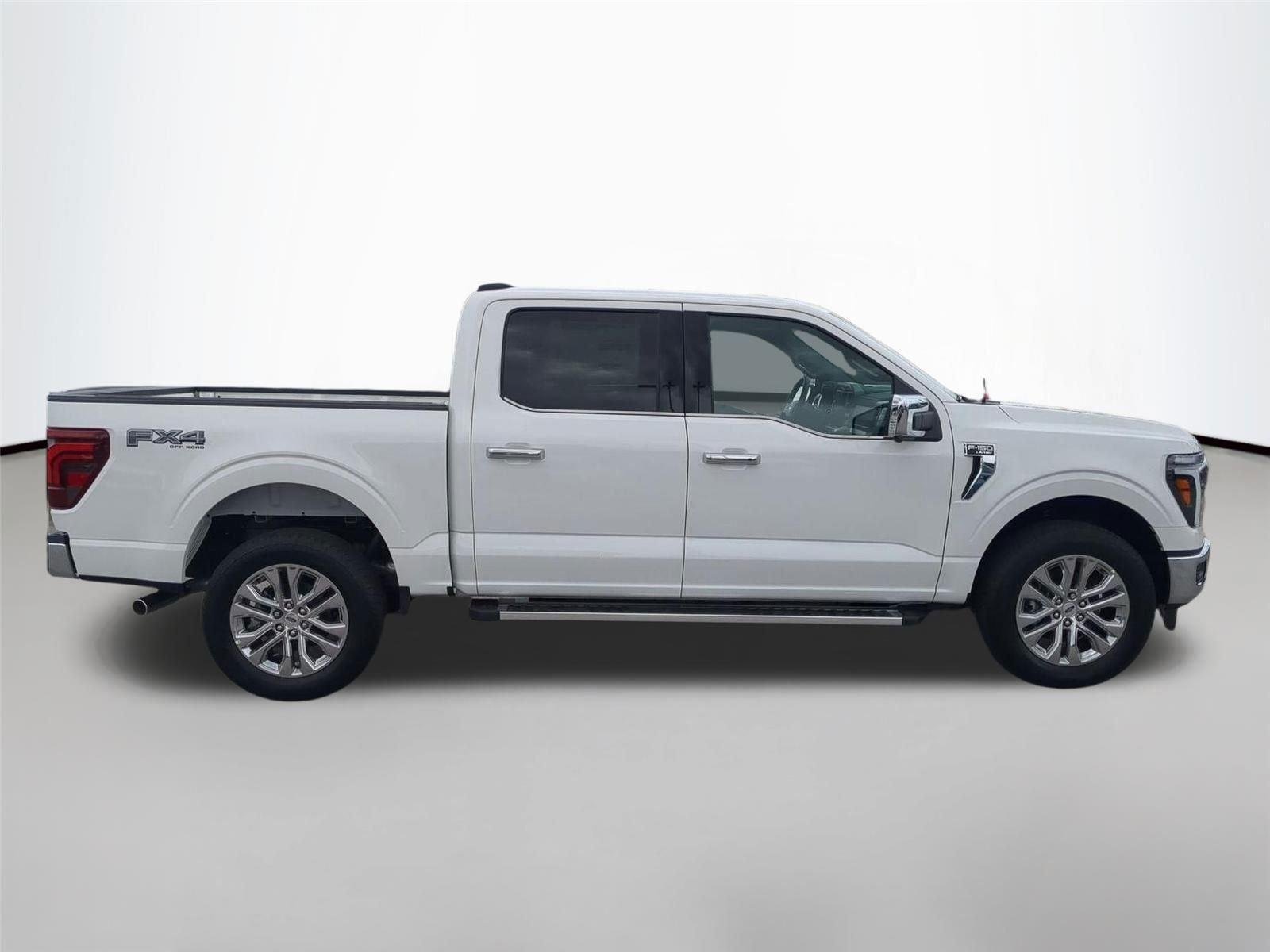 New 2026 Star White Metallic Tri-Coat Ford Lariat® image 6