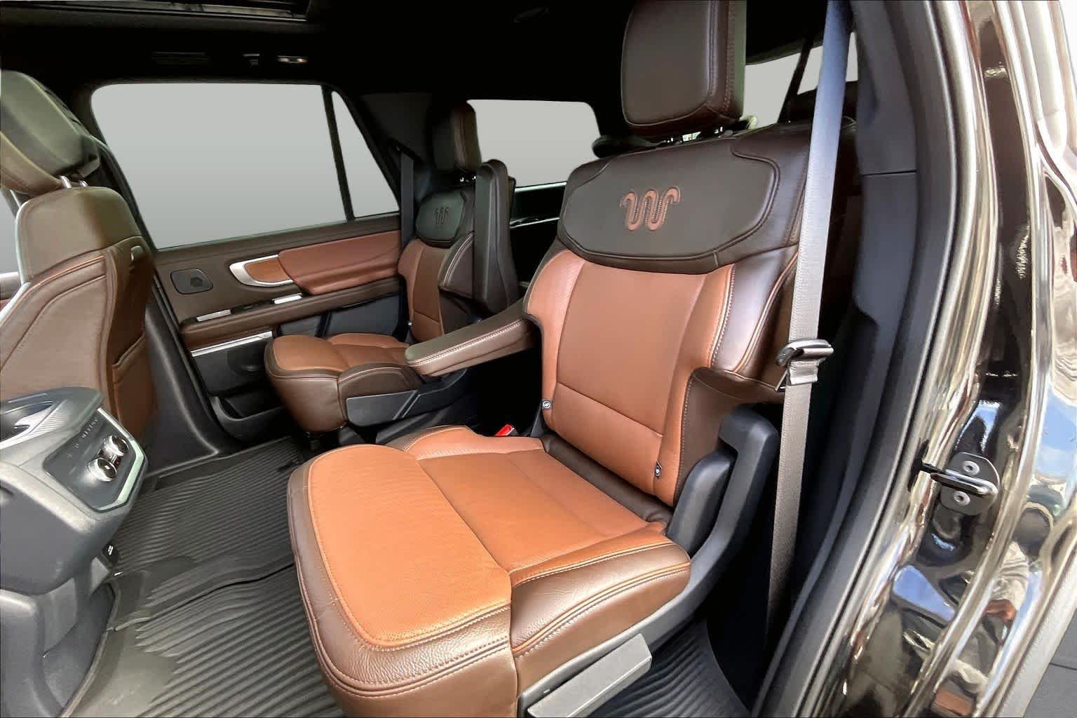 Used 2026 Agate Black Metallic Ford King Ranch image 20