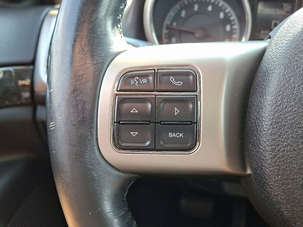 Used 2011 Black Jeep Laredo image 20