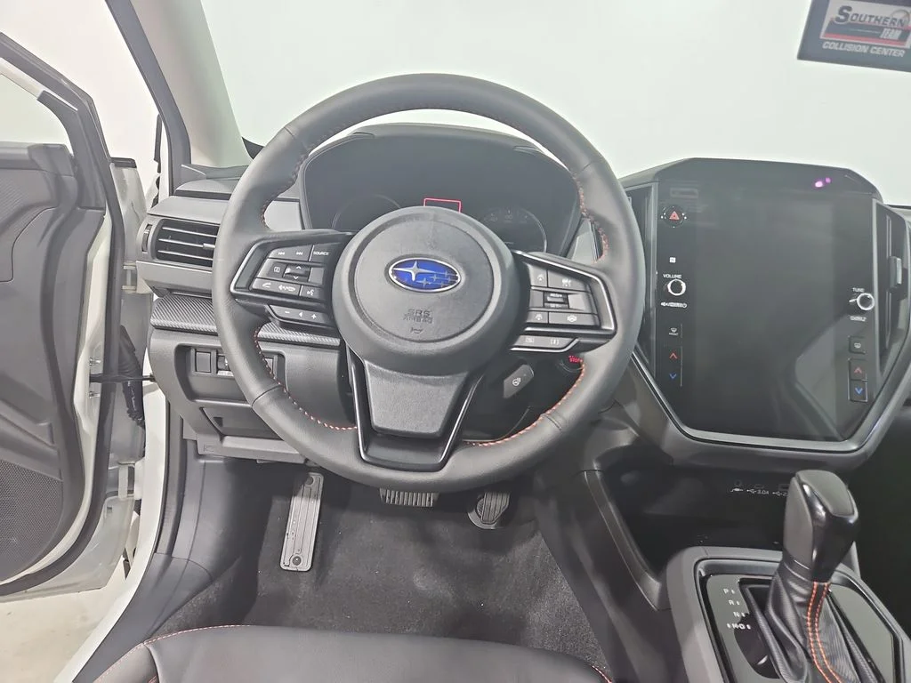 New 2026 CRYSTAL WHITE PEARL Subaru Limited image 13