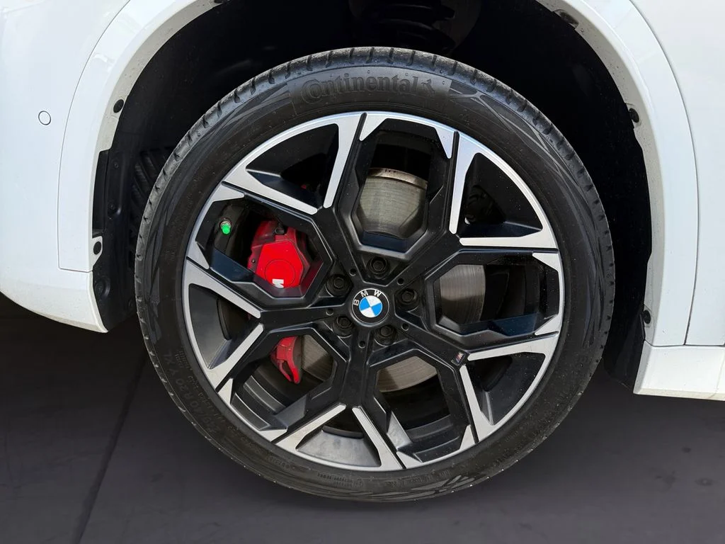 2026 BMW X1 M35i - Photo 9