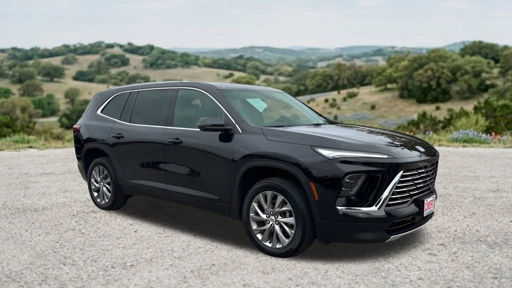 2025 Buick Enclave Preferred's photo