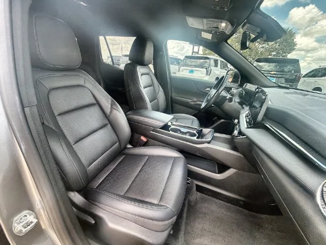 2025 Chevrolet Equinox LT - Photo 27