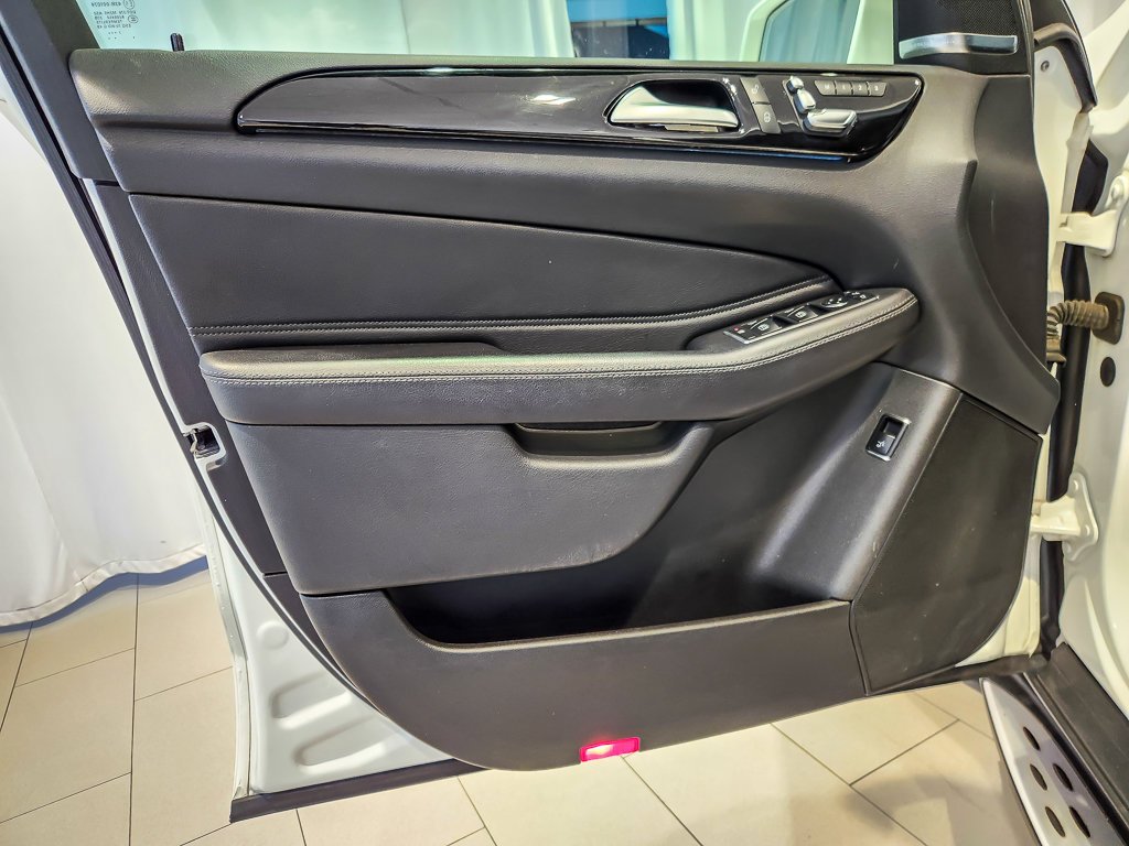 Used 2018  Mercedes-Benz GLE 350 image 17