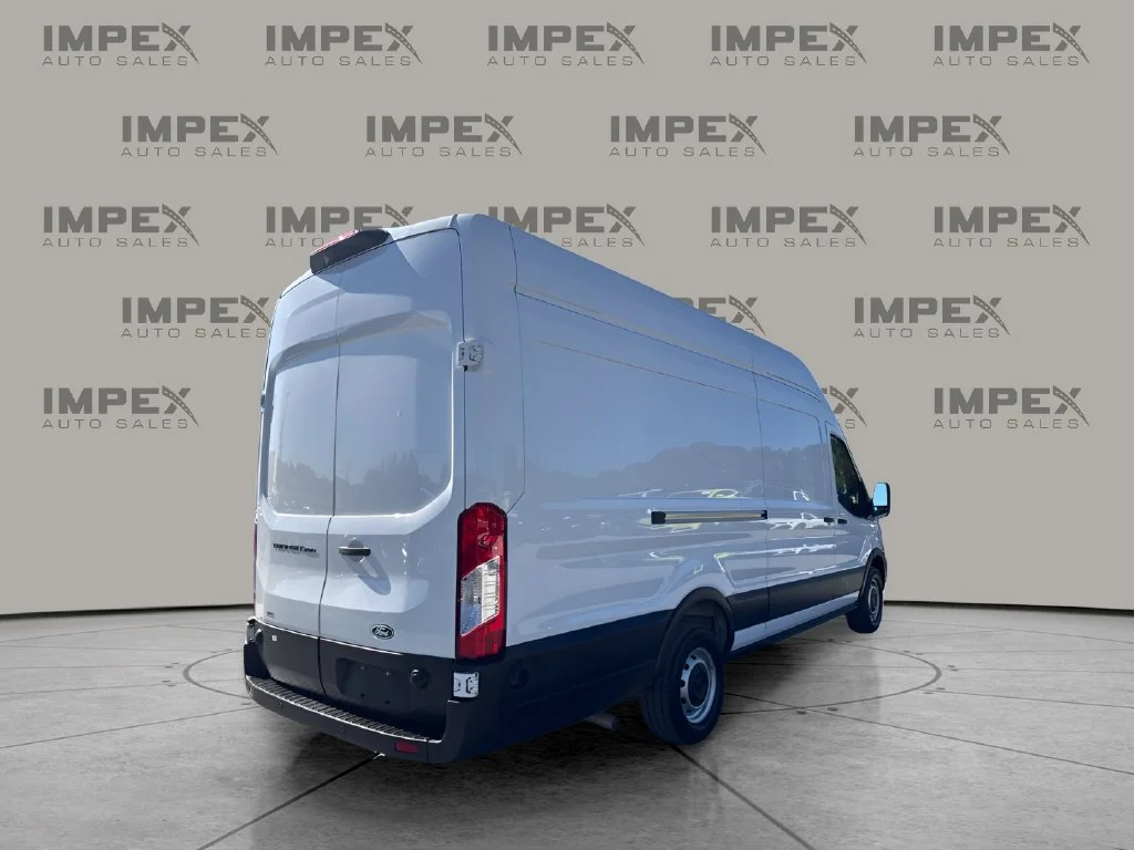 Used 2026 White Ford Base image 5