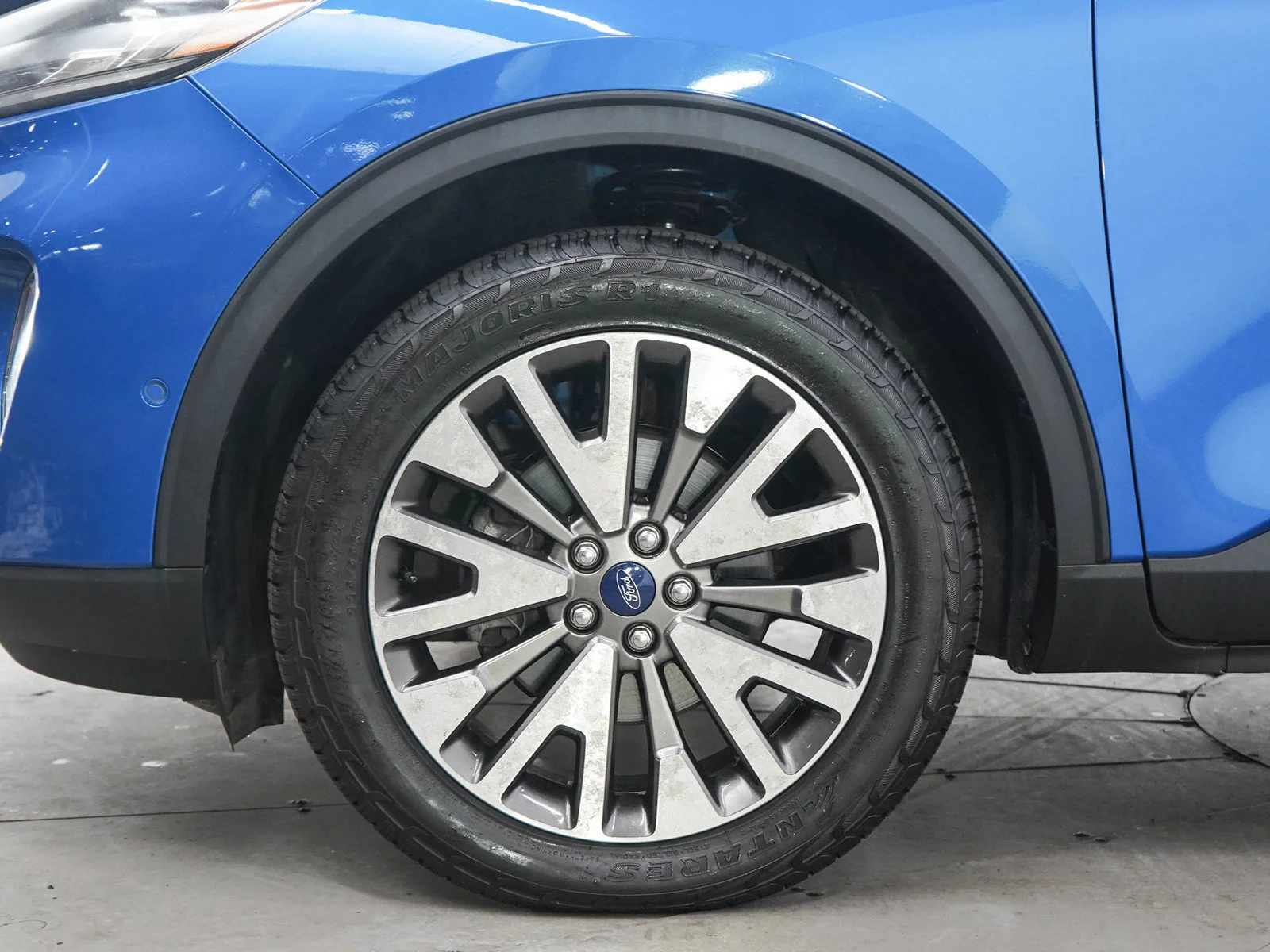 Used 2020 Blue Ford Titanium image 29