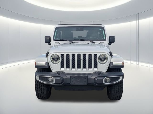 Used 2020 White Jeep Unlimited Sahara image 9
