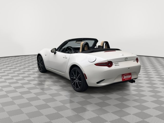 New 2026 Snowflake White Pearl Mazda Grand Touring image 31