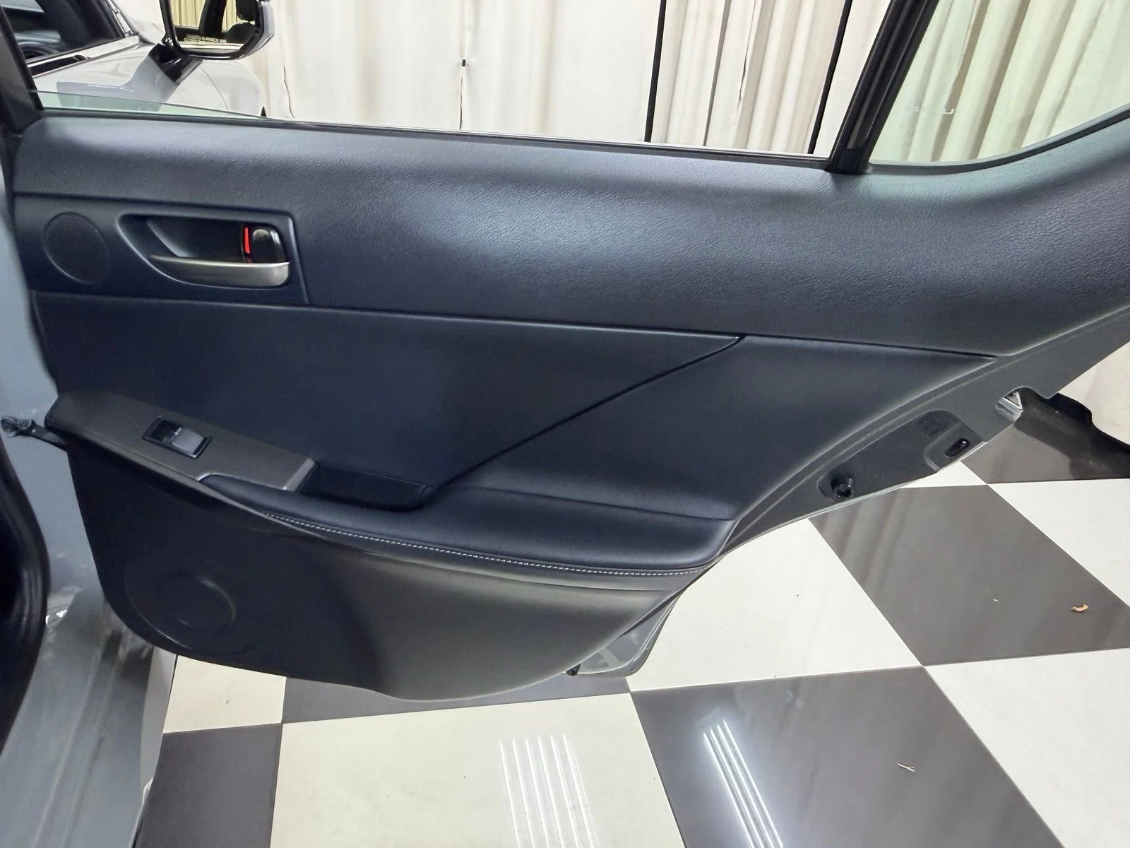 Used 2024  Lexus 350 F SPORT image 27